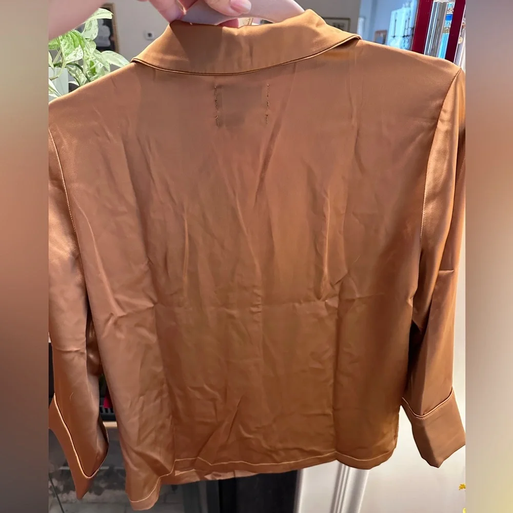 CARBON38 Satin Resort Top in Rust - Picture 10 of 11